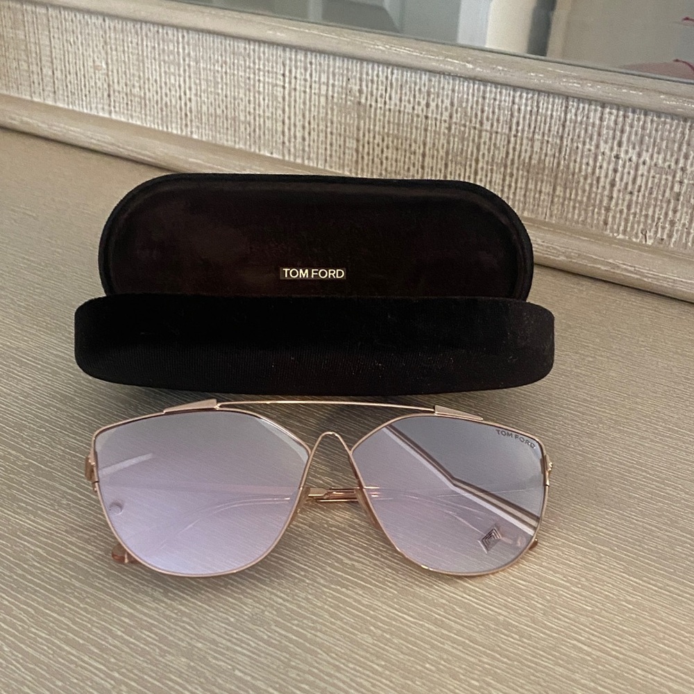 Tom Ford Jacquelyn-2 rose gold cat eye sunglasses TF563 33Z 64-12-140